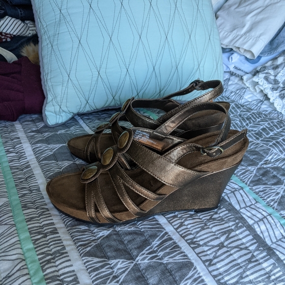 G.H. Bass Wedge Sandals 7.5 - Picture 13 of 14